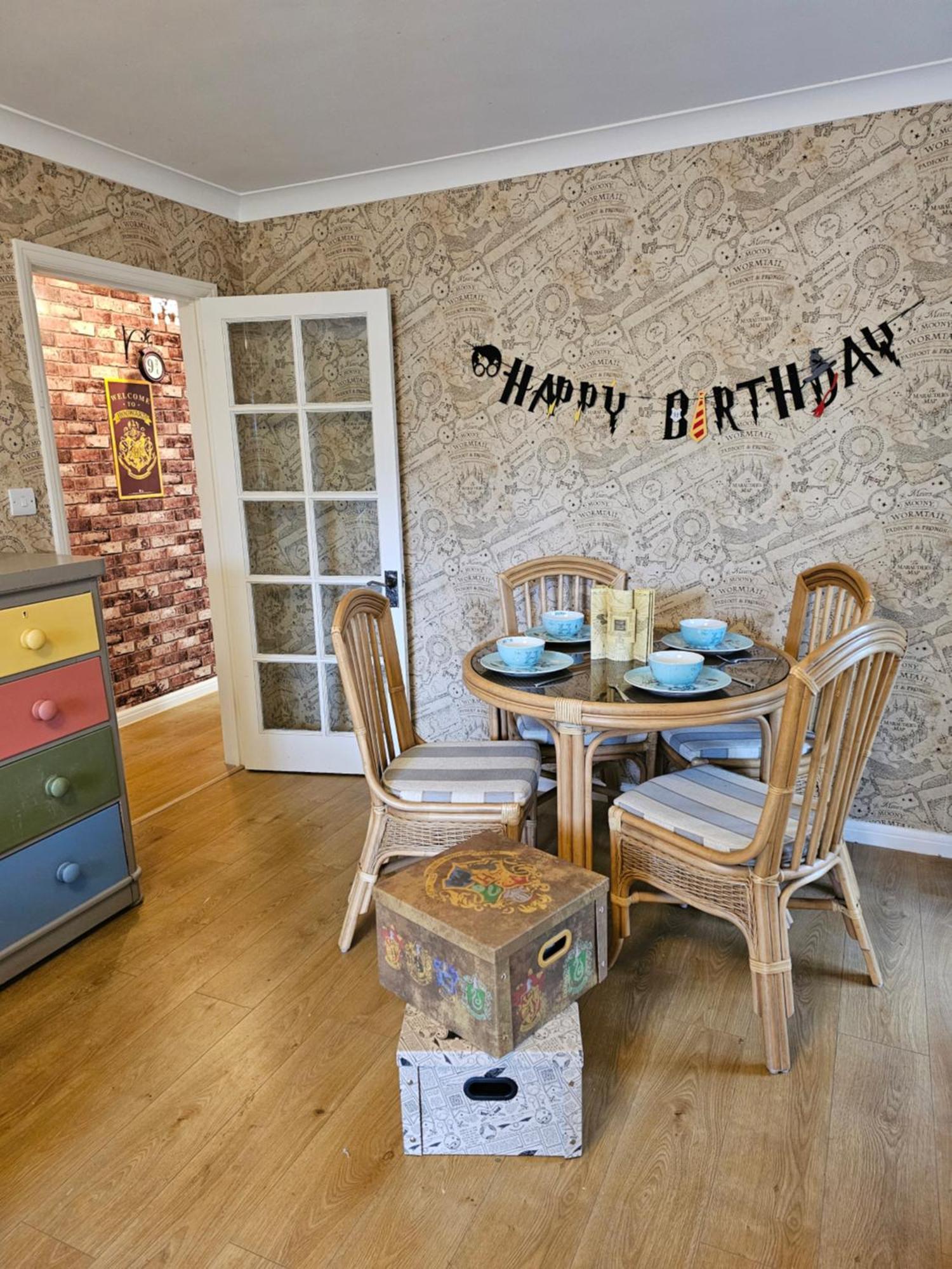 Harry Potter Hogwarts Apartment Γουάτφορντ Εξωτερικό φωτογραφία